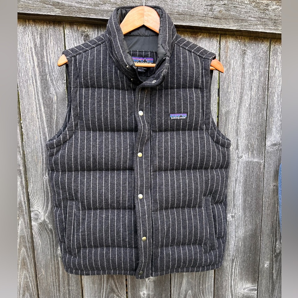 Patagonia Charcoal Pinstripe Quilted Down Vest